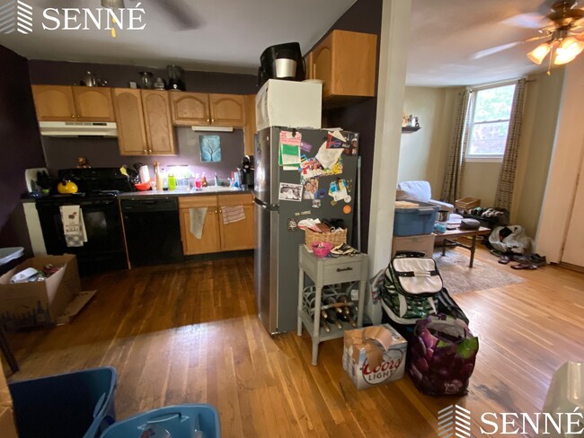 1200 Cambridge St, Unit 1 in Cambridge, MA - Building Photo - Building Photo