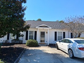 5047 Wheeler Lake Rd in Augusta, GA - Building Photo