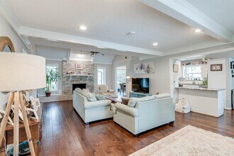 1815 Valley Vista Dr in Houston, TX - Building Photo - Building Photo