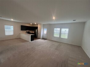 346 Amber Gln in Maxwell, TX - Building Photo - Building Photo