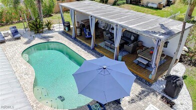 1252 Carlene Ave in Ft. Myers, FL - Building Photo - Building Photo