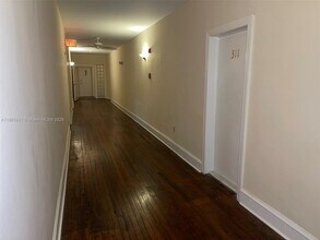 536 14th St in Miami Beach, FL - Building Photo - Building Photo