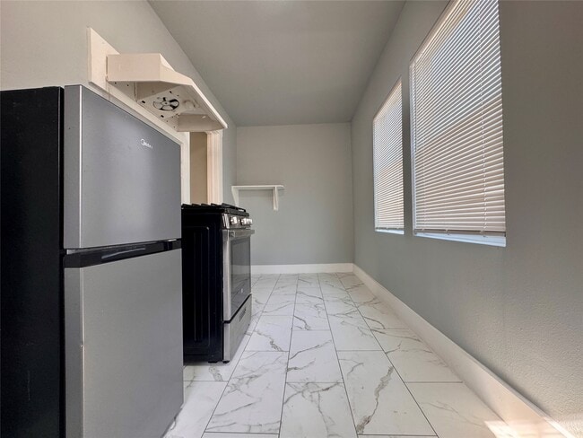 property at 5224 Leeland St