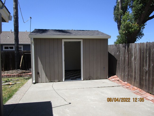 900 Bluejay Dr in Suisun City, CA - Building Photo - Building Photo