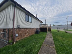 1700 Cimmaron Trail in Louisville, KY - Building Photo - Building Photo