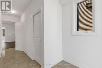 7249 Parkside Rd in Niagara Falls, ON - Building Photo - Building Photo