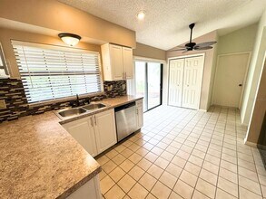 3023 Silverado Terrace in Winter Haven, FL - Building Photo - Building Photo