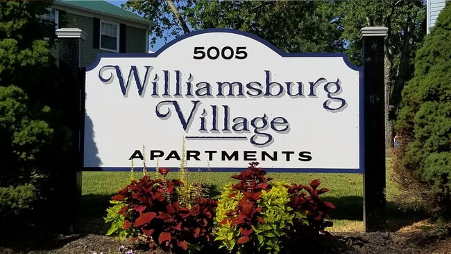 Williamsburg Village