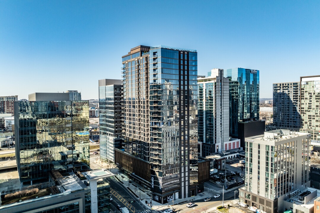 Pullman at Gulch Union in Nashville, TN - Building Photo