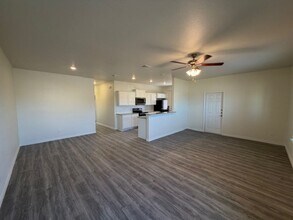 1624 Pima Trail in Harker Heights, TX - Foto de edificio - Building Photo