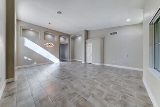 2401 Flower Spring St in Las Vegas, NV - Building Photo - Building Photo