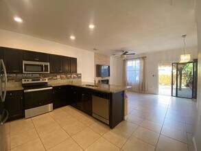 11543 SW 248th Ln in Homestead, FL - Building Photo - Building Photo