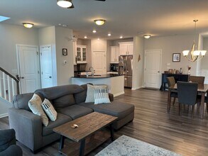 1212 Homecoming Wy in Durham, NC - Building Photo - Building Photo