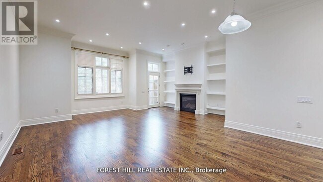 99 Lonsdale Rd in Toronto, ON - Building Photo - Building Photo