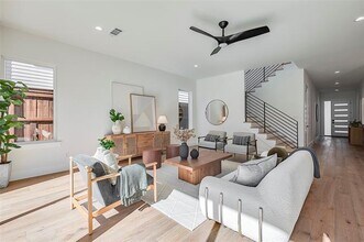 6126 Velasco Ave in Dallas, TX - Building Photo - Building Photo