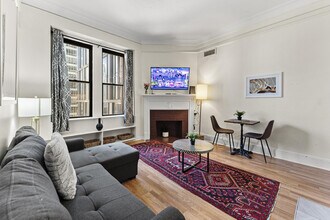 62 Boylston St in Boston, MA - Building Photo - Building Photo