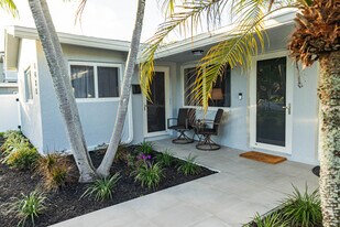 1433 NE 23rd St in Wilton Manors, FL - Building Photo