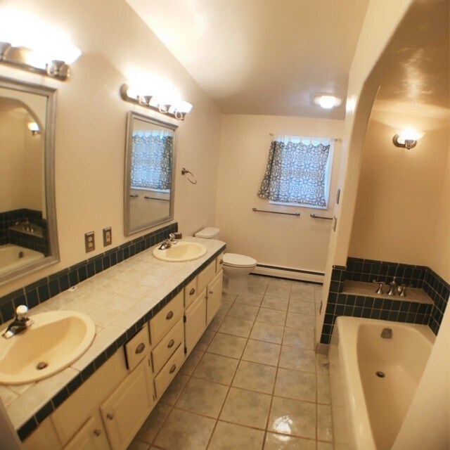 2102 Hercules Dr in Colorado Springs, CO - Building Photo