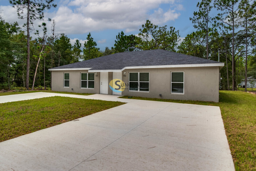 9520 Camel Dr in Dunnellon, FL - Building Photo