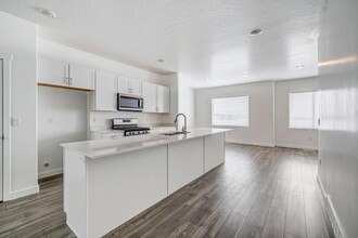 1133 W 340 S in Highland, UT - Building Photo - Building Photo