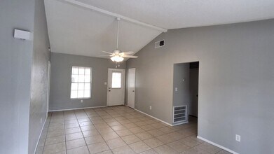 4431 Centennial Dr in Orlando, FL - Building Photo - Building Photo