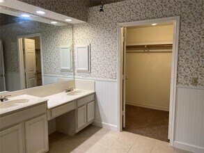 2213 Green Hill Dr in McKinney, TX - Building Photo - Building Photo