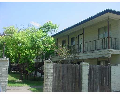 Sunrise Apartments in Robstown, TX - Building Photo - Building Photo