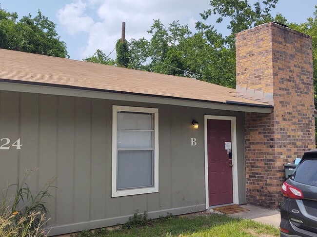 property at 624 Mill St