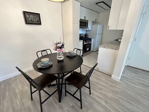 8990 19th St, Unit Sunscape Condo in Rancho Cucamonga, CA - Building Photo - Building Photo