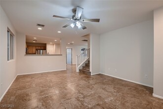 972 Monte De Oro Ave in Las Vegas, NV - Building Photo - Building Photo