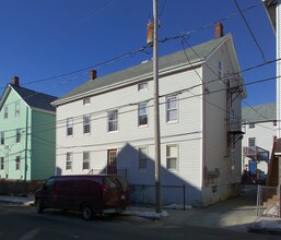 78-88 Davis St in Fall River, MA - Building Photo - Building Photo