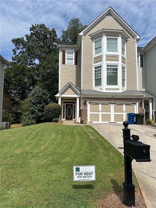 2883 Boone Dr in Kennesaw, GA - Building Photo