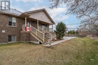 37 Lake Breeze Ct in Prince Edward, ON - Building Photo - Building Photo
