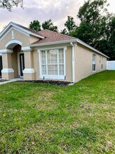 5023 Quadrangle Ct in Wesley Chapel, FL - Building Photo - Building Photo