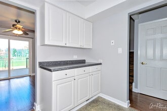 194 Brandywine Ct in Vernon Hills, IL - Building Photo - Building Photo