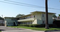 Lime Manor Apartments in Riverside, CA - Foto de edificio - Building Photo