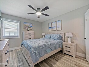 199 Jimmy Buffett Mem Hwy in Satellite Beach, FL - Foto de edificio - Building Photo