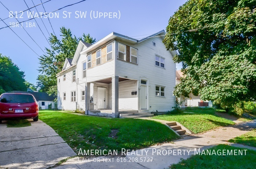 812 Watson St SW in Grand Rapids, MI - Building Photo