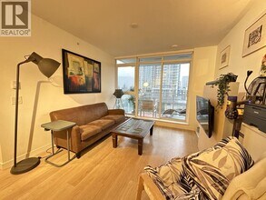 657 Whiting Way in Vancouver, BC - Building Photo - Building Photo