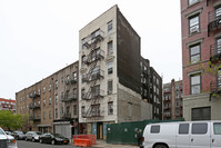 444 E 13th St in New York, NY - Foto de edificio - Building Photo