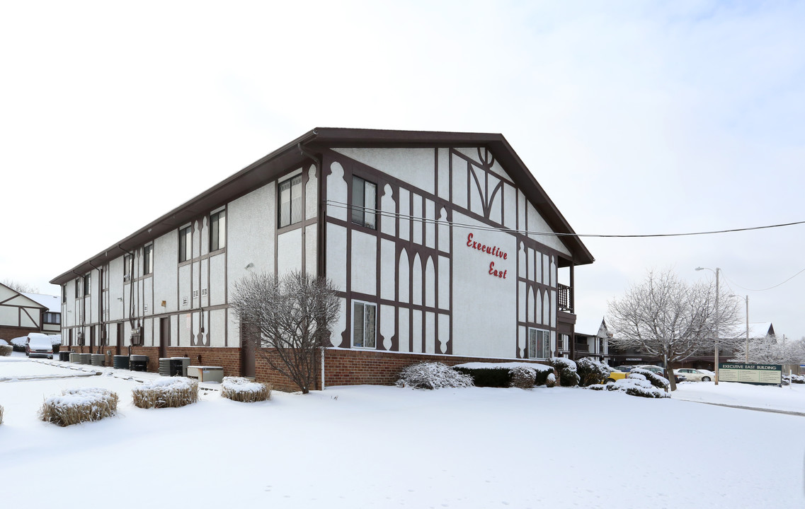 Executive East Commercial Suites in Columbus, OH - Building Photo