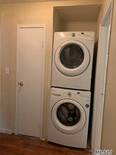 160-10 75th Rd-Unit -2B in Queens, NY - Building Photo - Building Photo