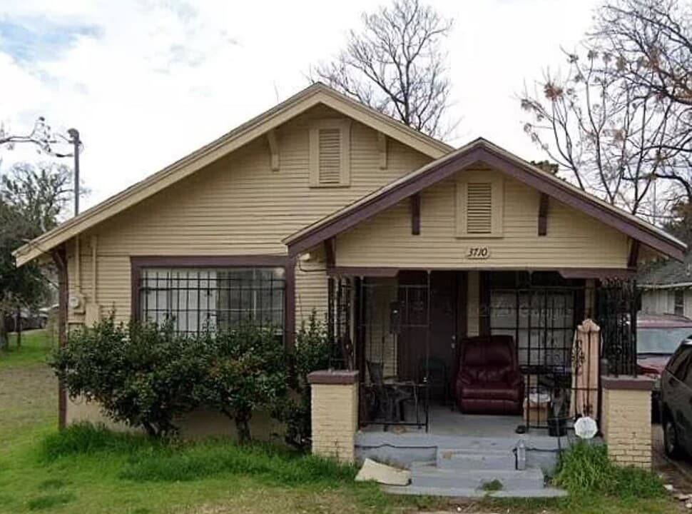 3710 Guaranty St in Dallas, TX - Building Photo