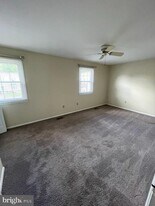 1839 Aberdeen Cir in Crofton, MD - Building Photo