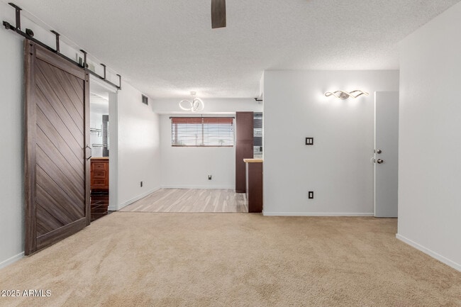 2625 E Indian School Rd in Phoenix, AZ - Building Photo - Building Photo