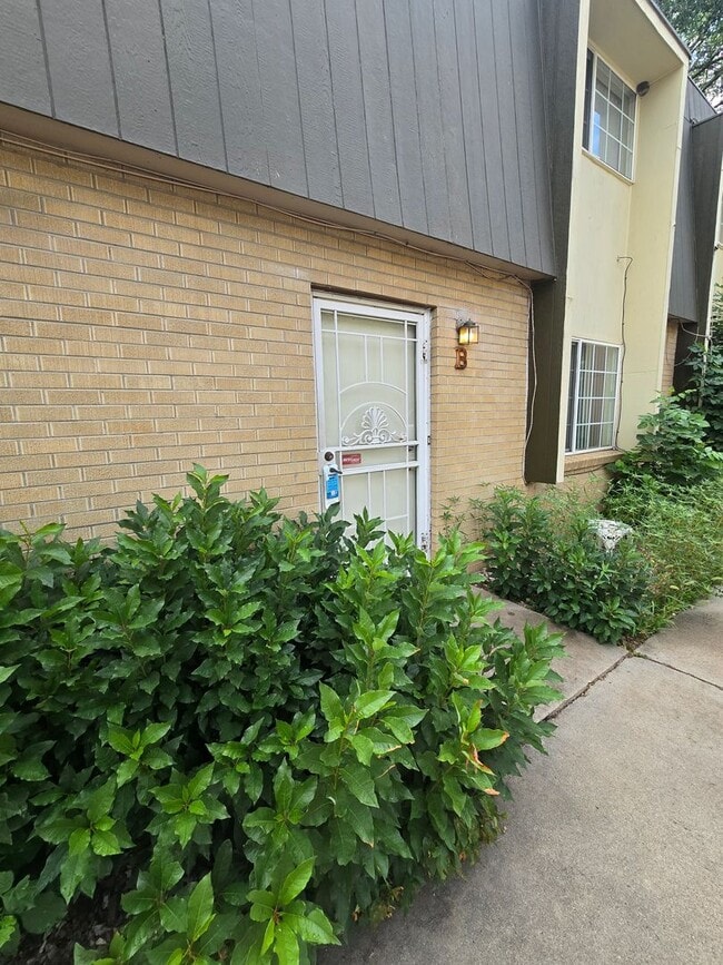 317 Emery Dr in Longmont, CO - Building Photo - Building Photo