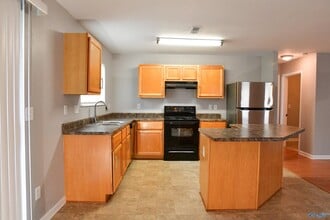 105 Cotton Boll Dr in Madison, AL - Building Photo - Building Photo