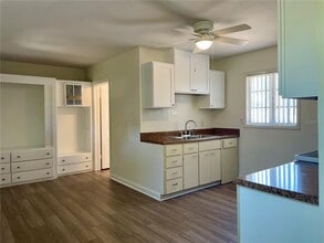 401 1st Ave NE in Largo, FL - Building Photo - Building Photo