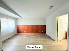 6418 Gladewell Dr in Houston, TX - Building Photo