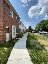 Catons Villas South in Catonsville, MD - Building Photo - Building Photo